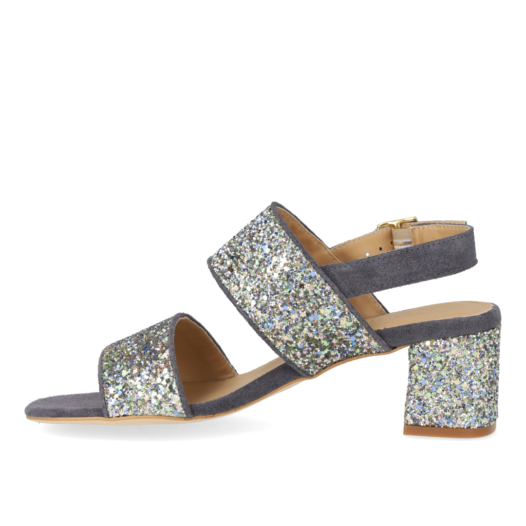 Strappy sandal in sparkling glitter