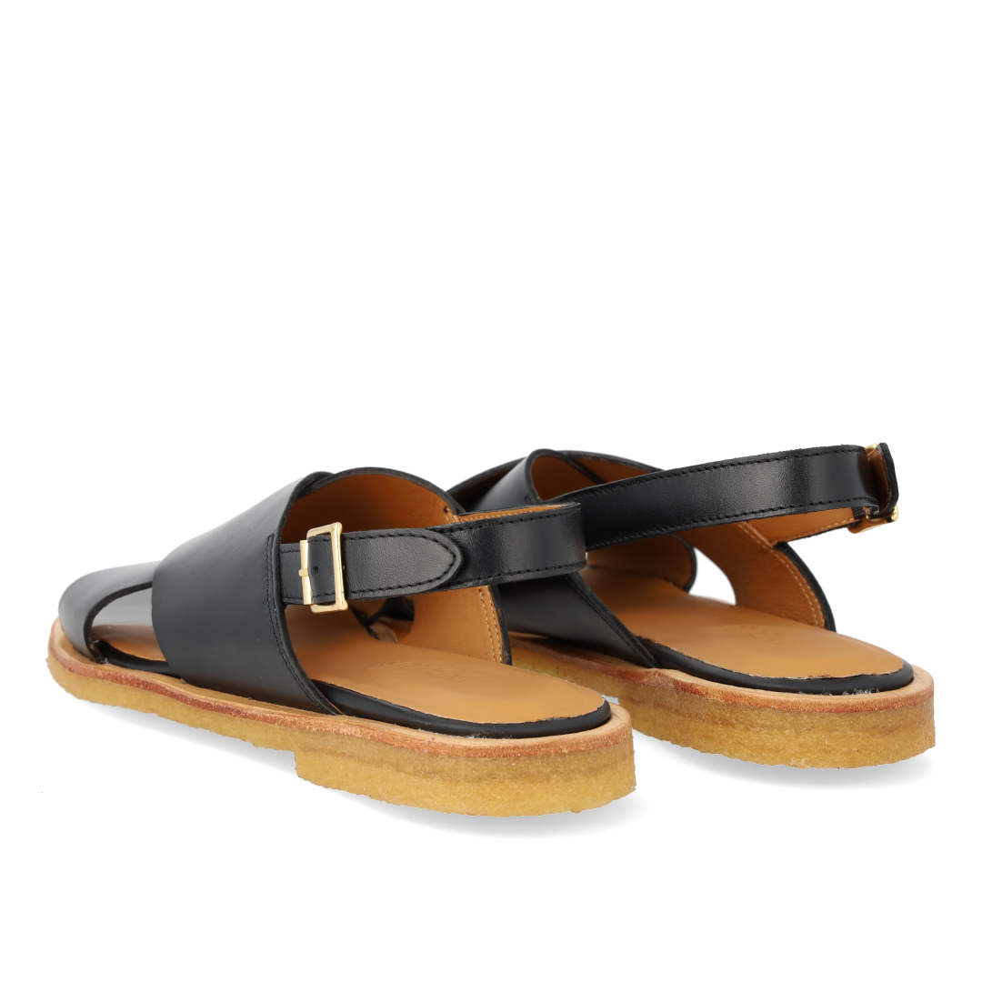 Classic criss-cross sandal