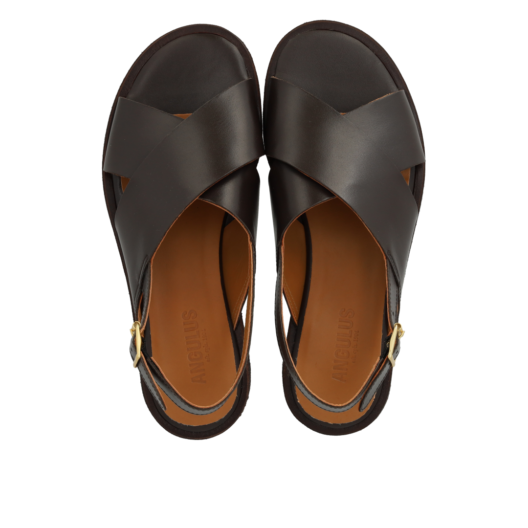 Classic cross sandal