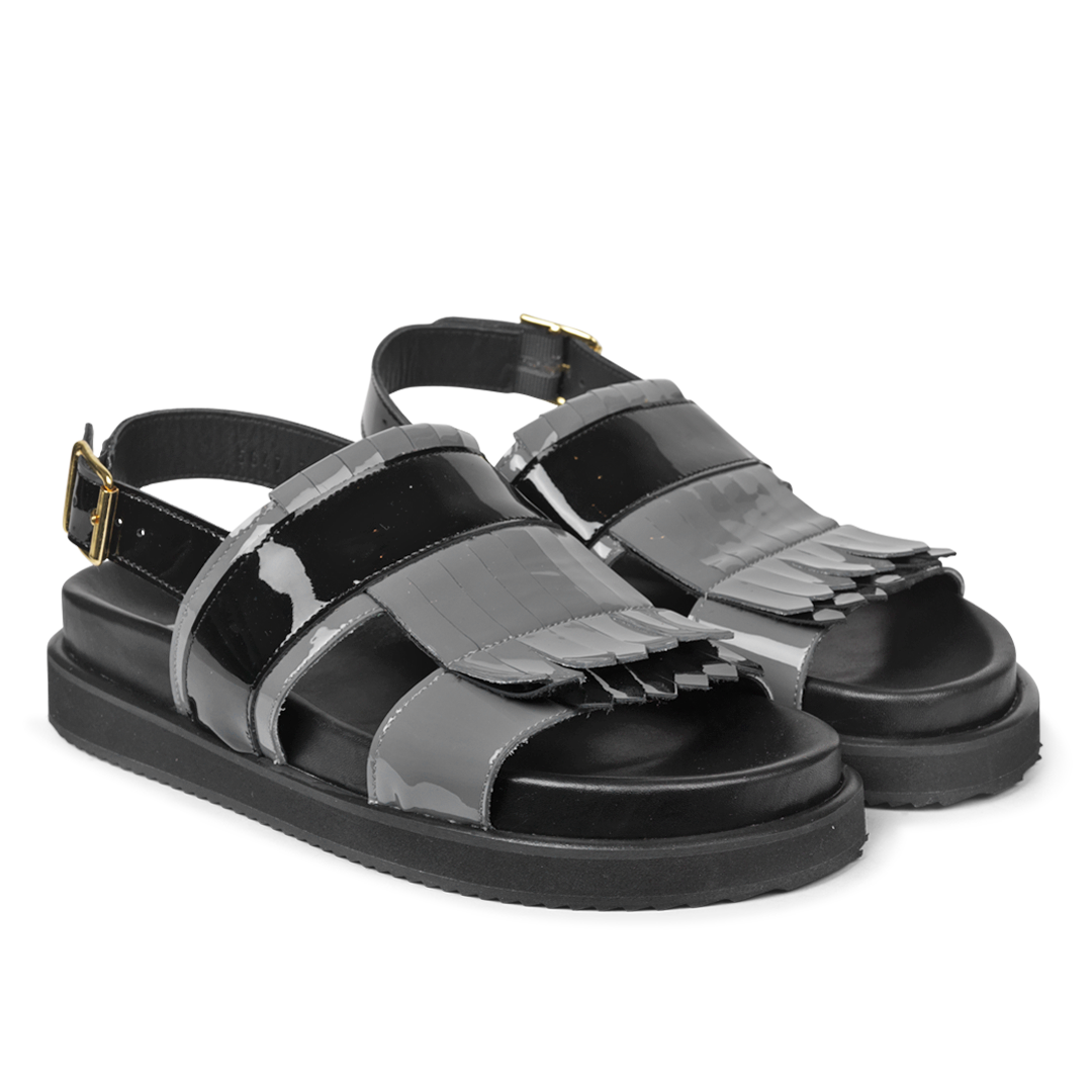 Footbed sandal