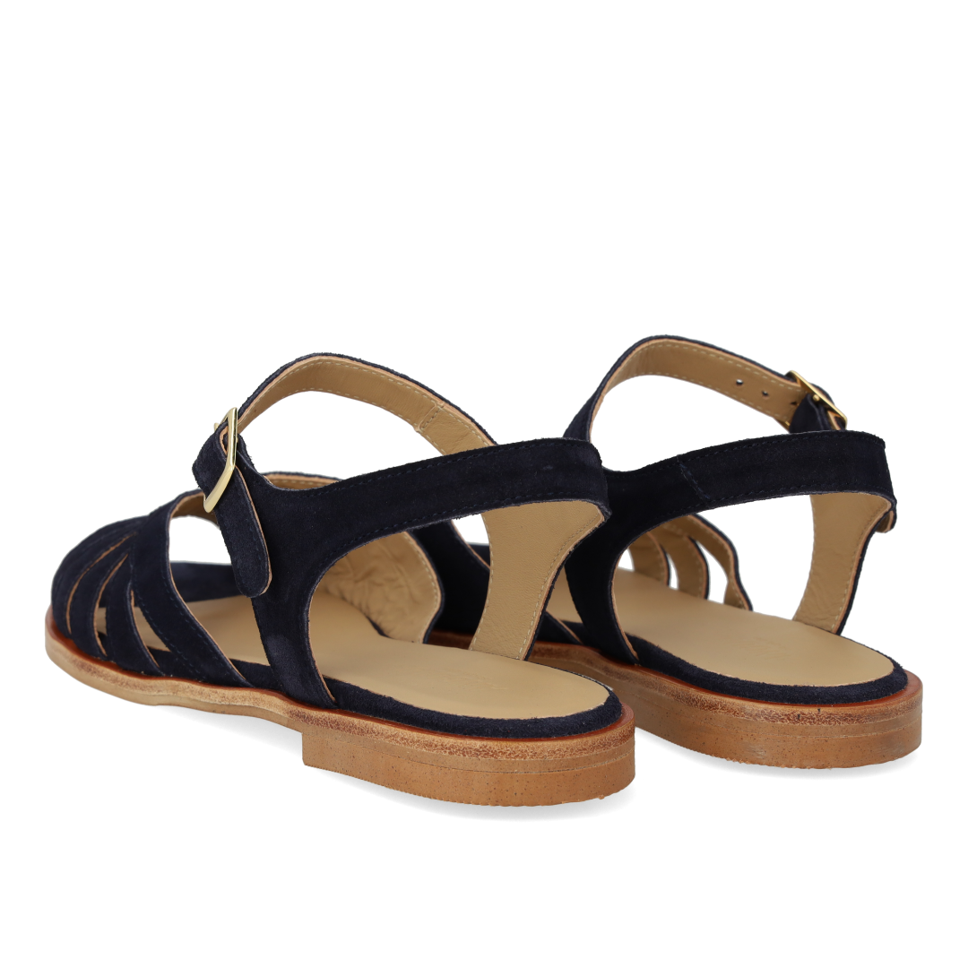 Classic strappy sandal