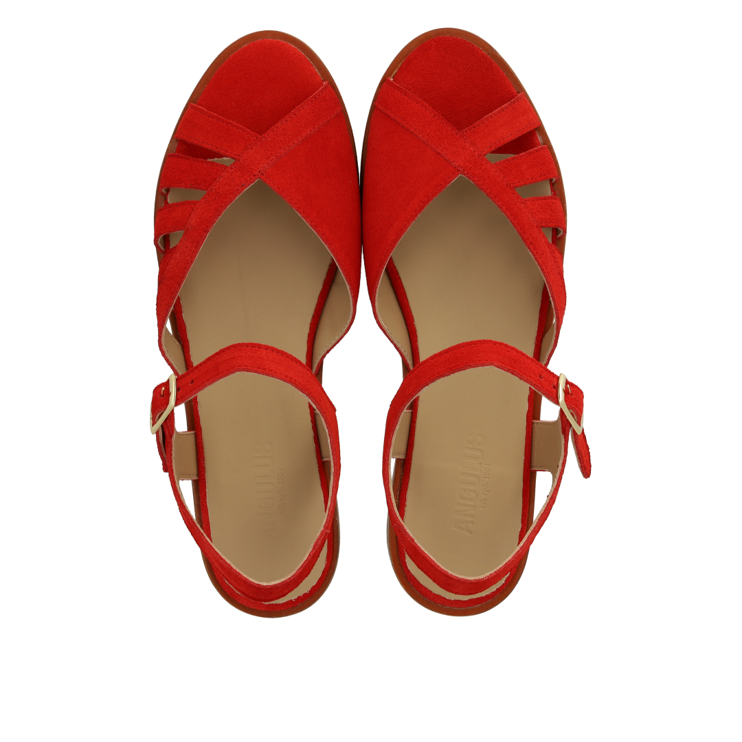 Classic strap sandal