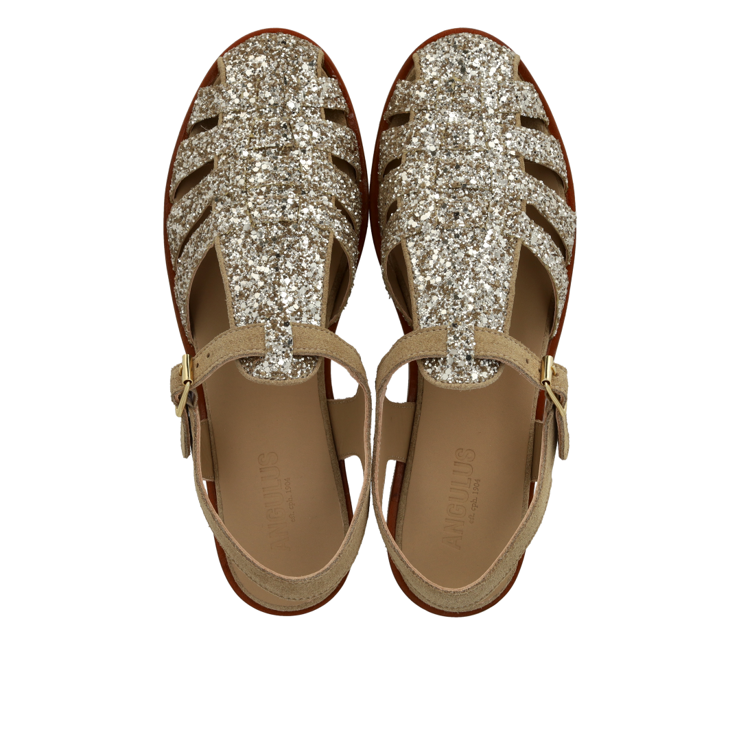 Classic Fisherman’s sandal with sparkling glitter