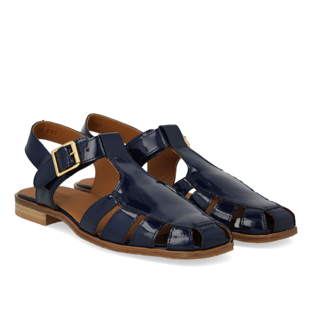 Sandal