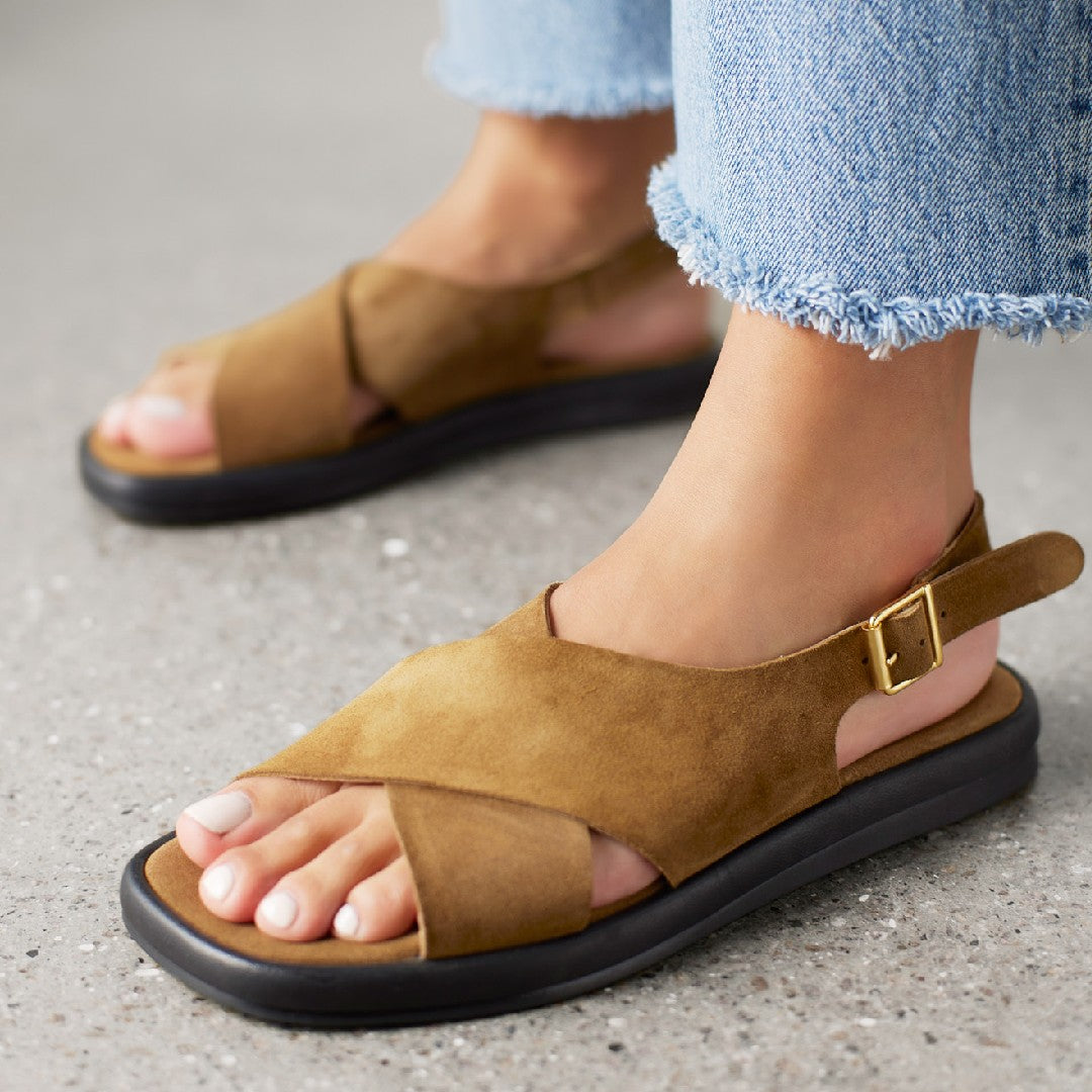 Crisscross sandal
