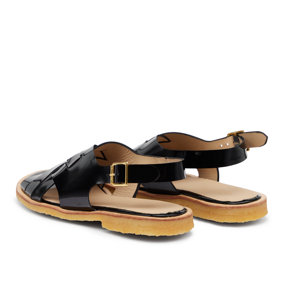 Braided sandal