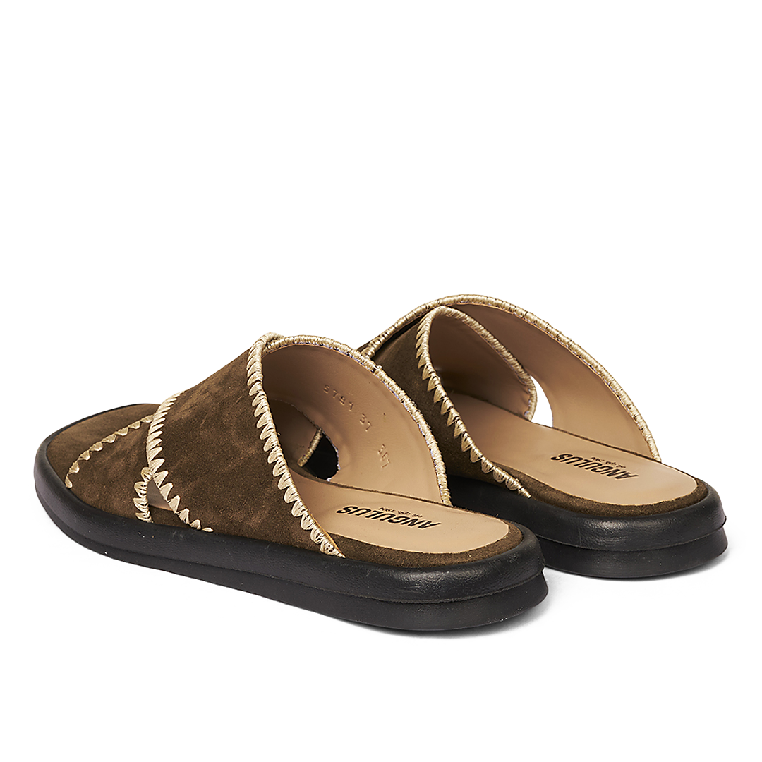 Sandal