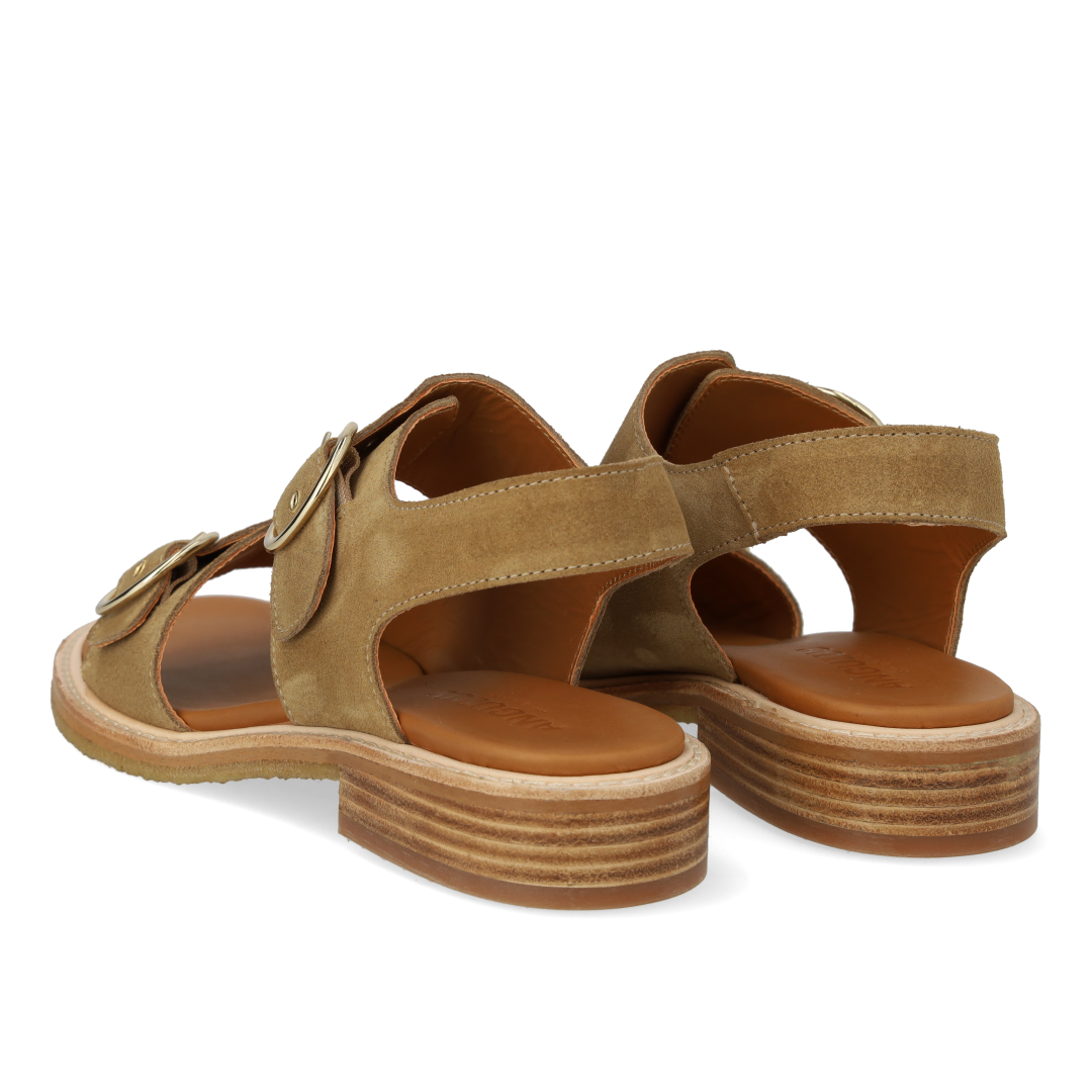 Sandal