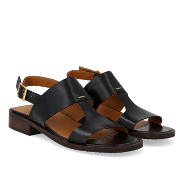 Sandal with decorative stitching detail