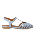 Flat sandal with beautiful organic front detail