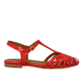 Flat sandal with beautiful organic front detail
