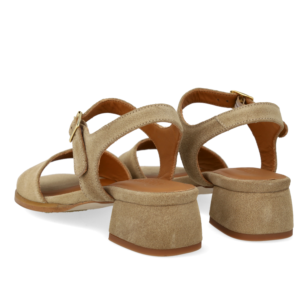 Sandal with curved block heel