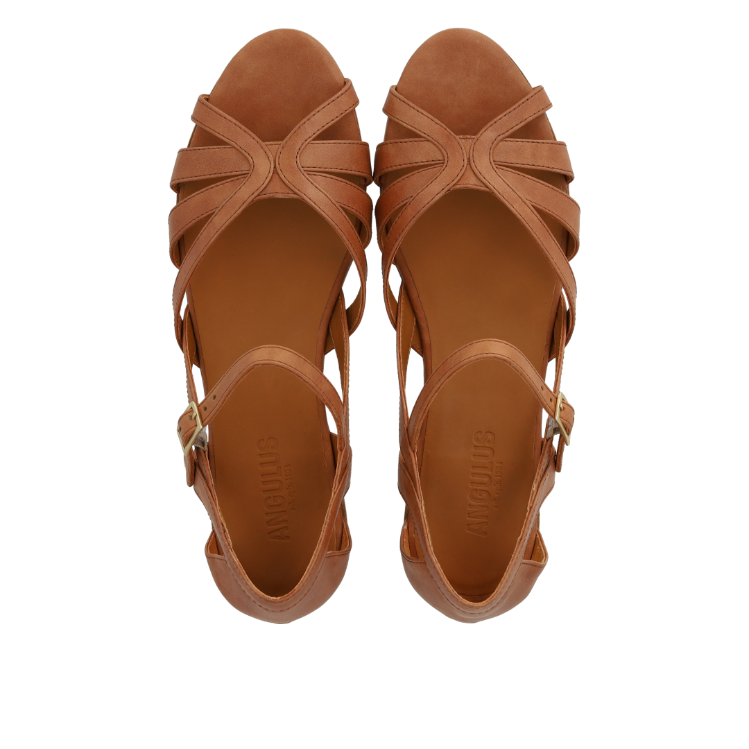 Strap sandal
