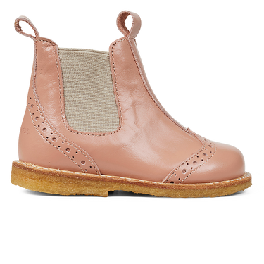 Classic Chelsea boot with brogue pattern