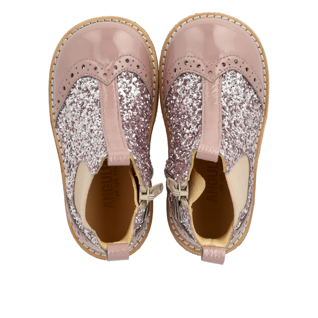Classic Chelsea boot with sparkling glitter