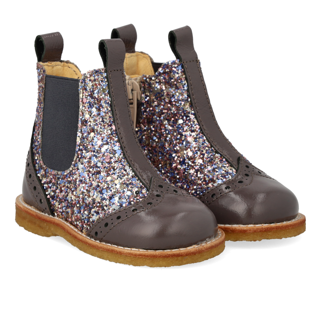 Classic Chelsea boot with sparkling glitter