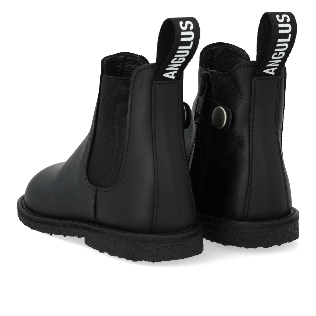 Chelsea Boot with Logo Tape and Zipper