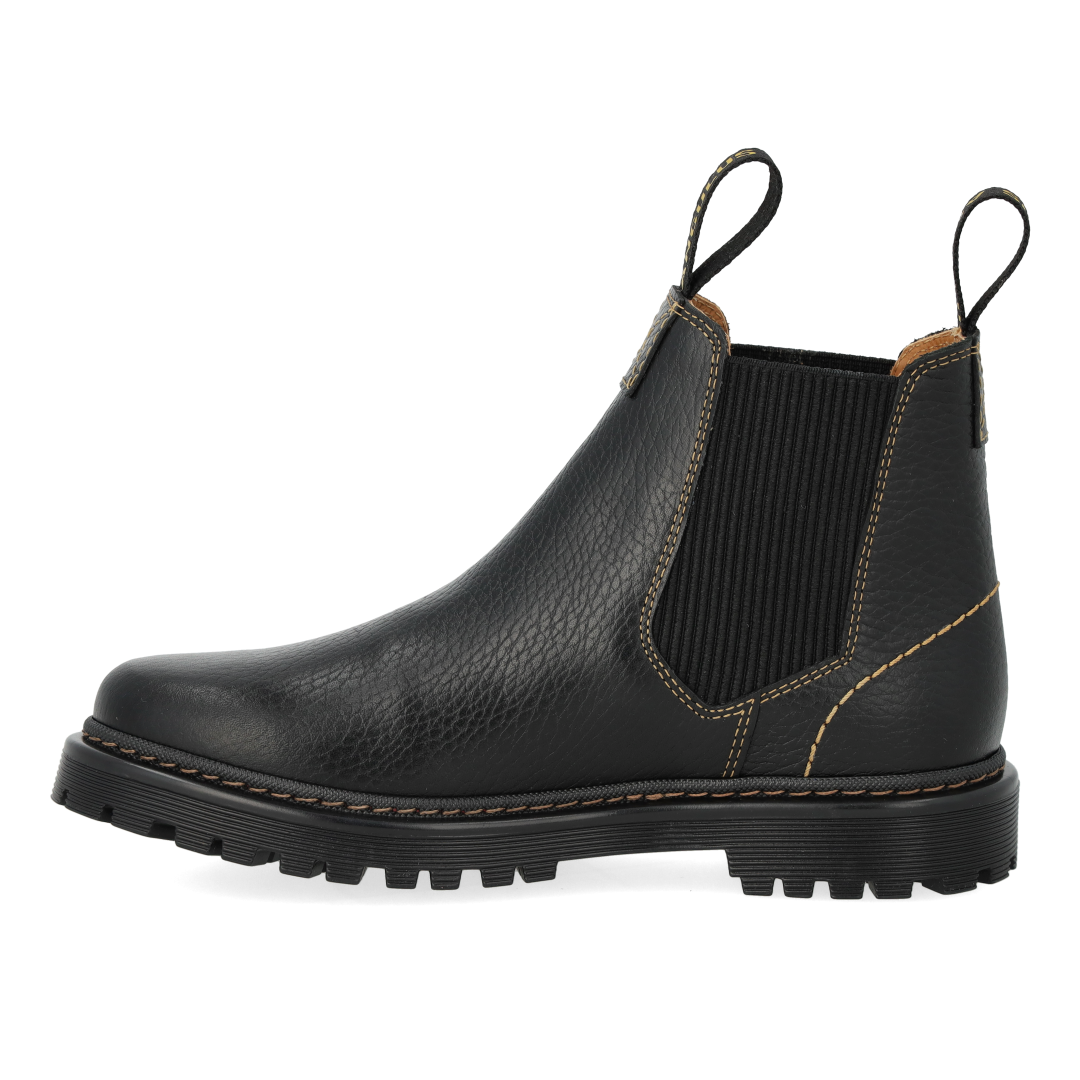 Chelsea boot with logo straps
