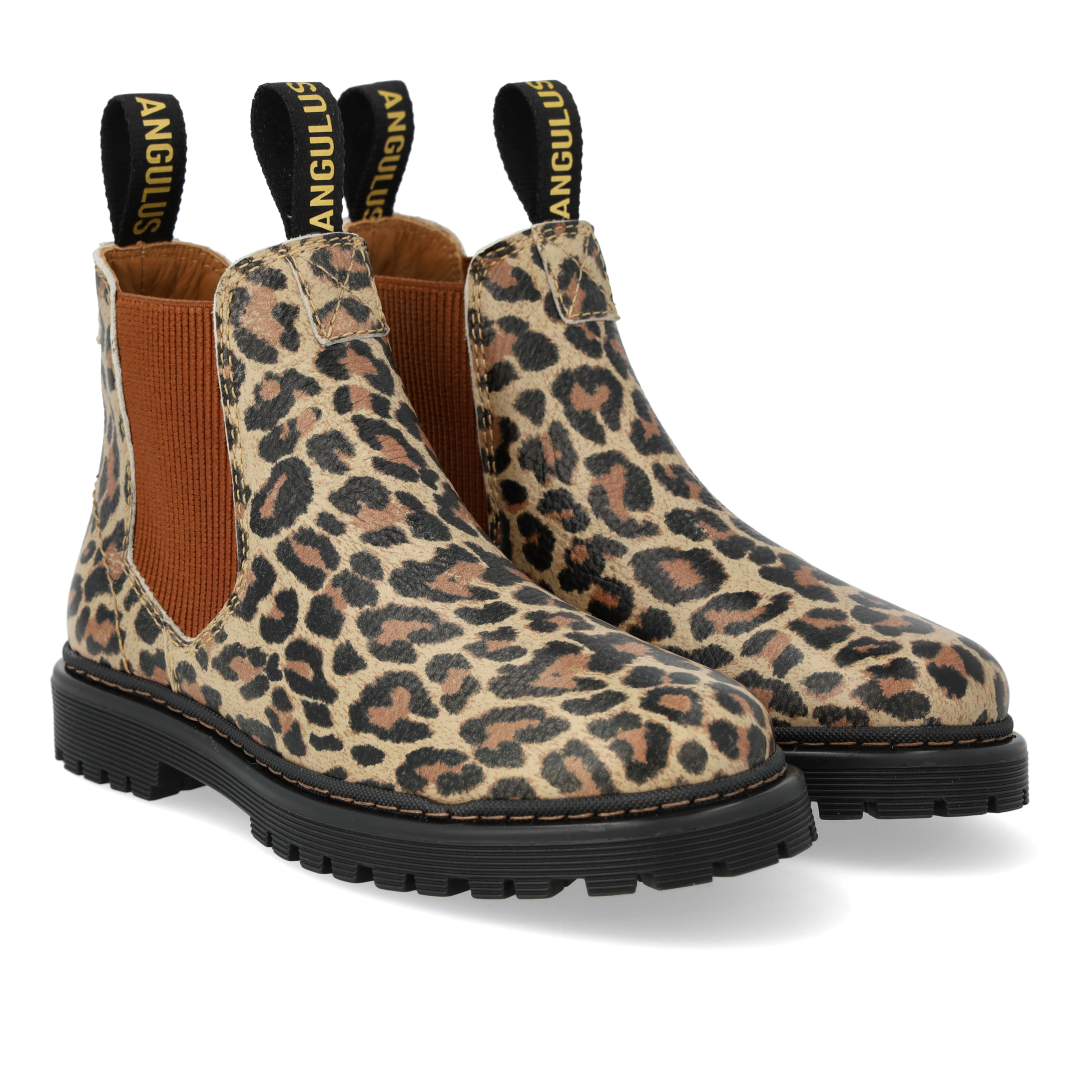 Chelsea boot with logo straps
