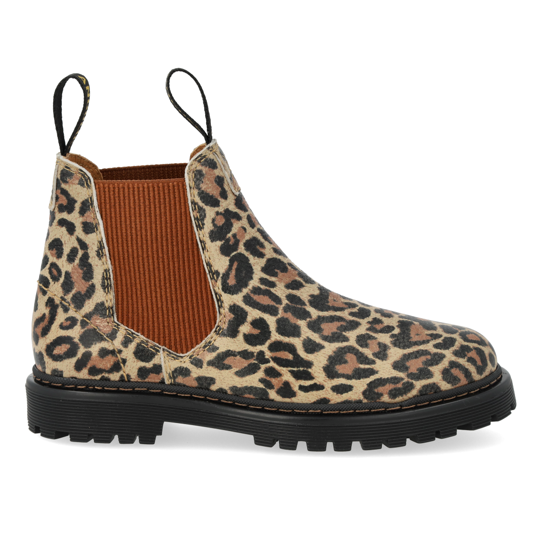 Chelsea boot with logo straps
