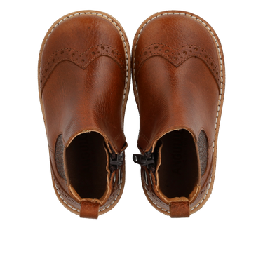 Classic beginner's Chelsea boot