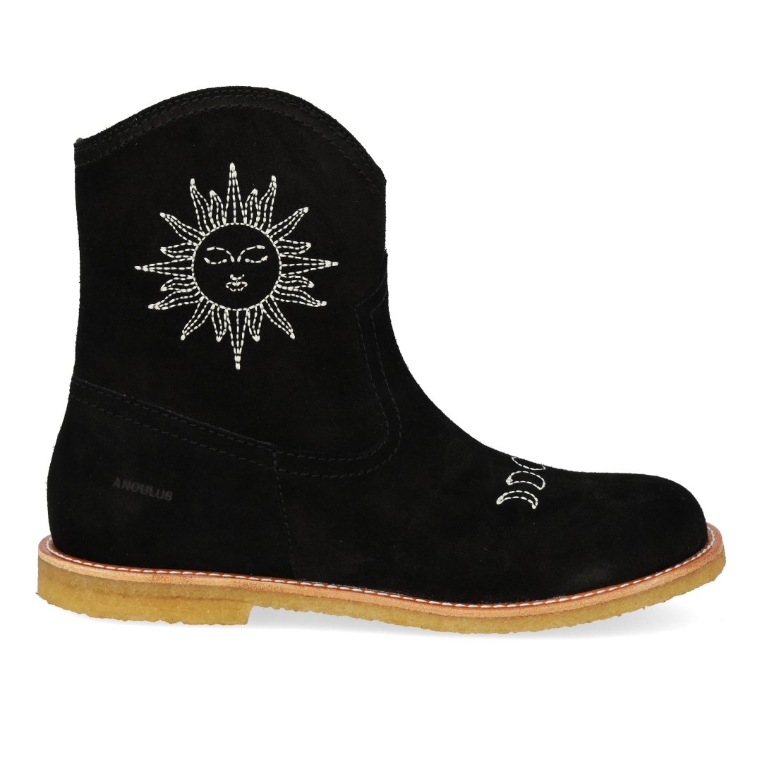 Cowboy boot with sun and moon embroidery