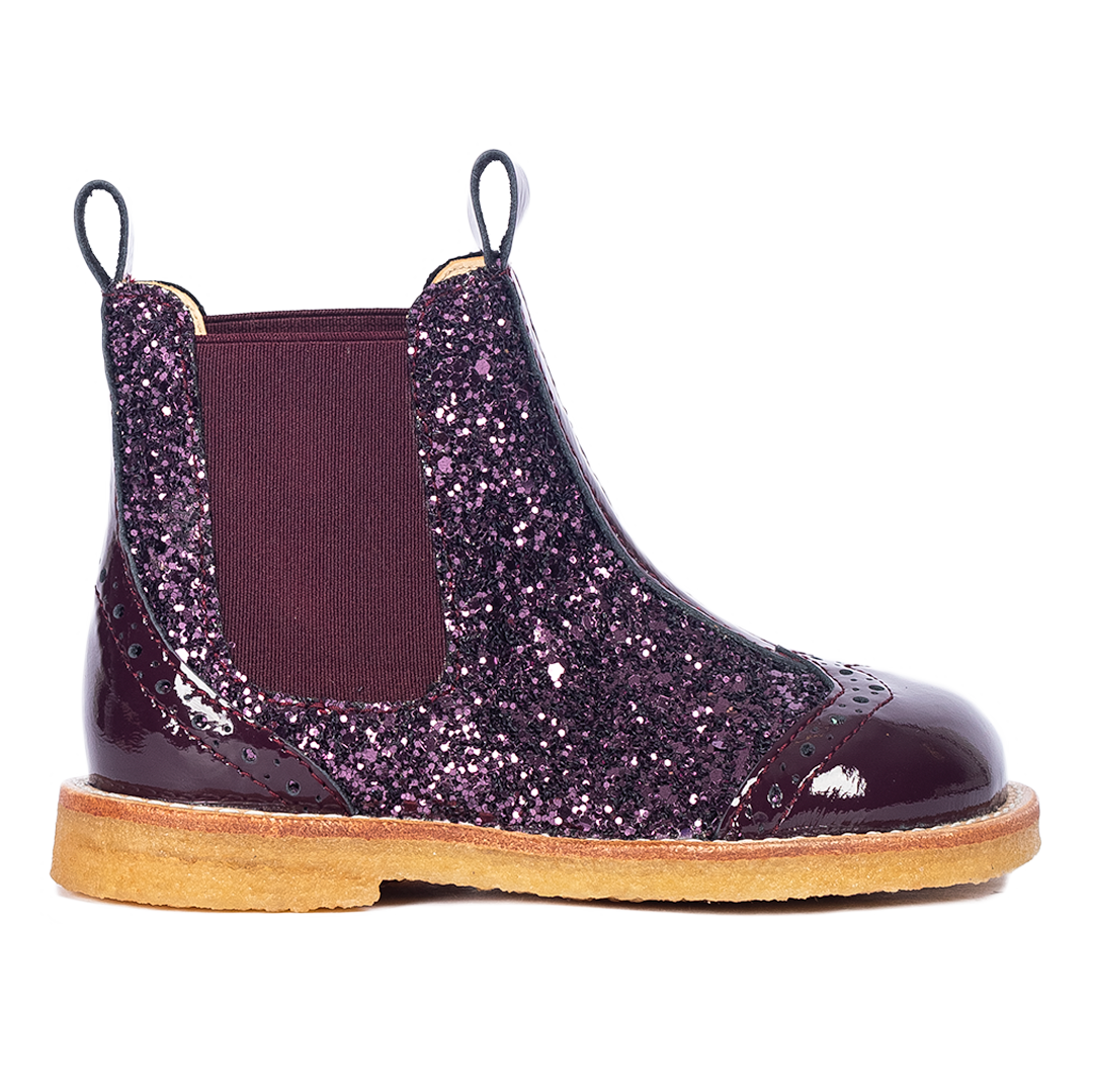 Chelsea boot with glitter and brogue details