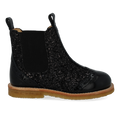 Chelsea boot with brogue perforation