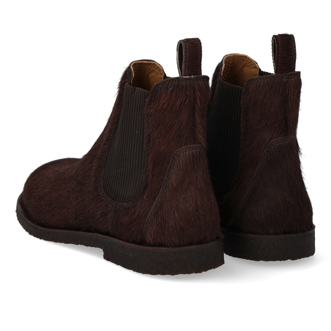 Chelsea boot with elastic and Wide fit