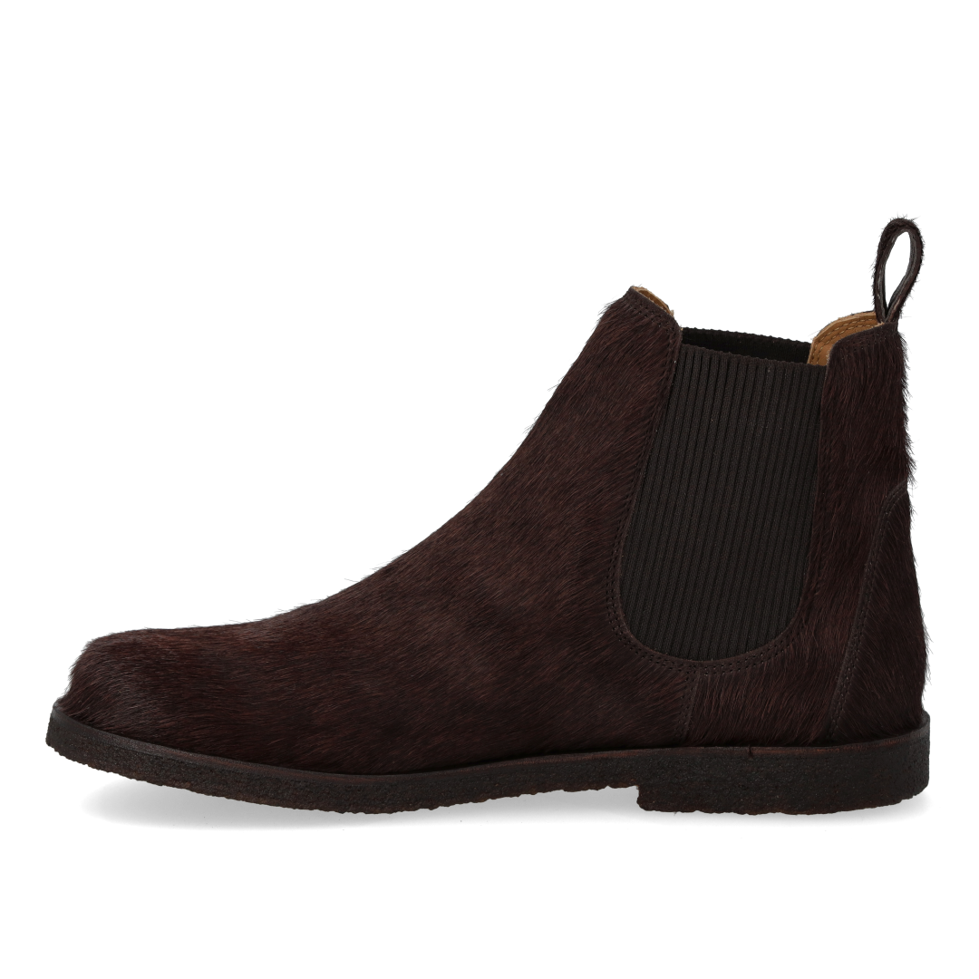 Chelsea boot with elastic and Wide fit