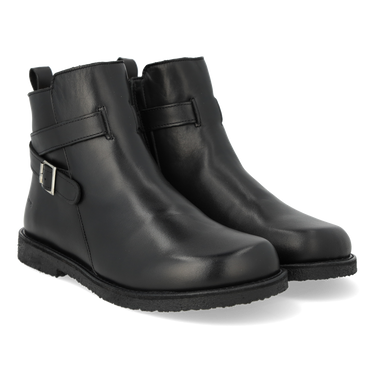 Ancle boot with wide fit