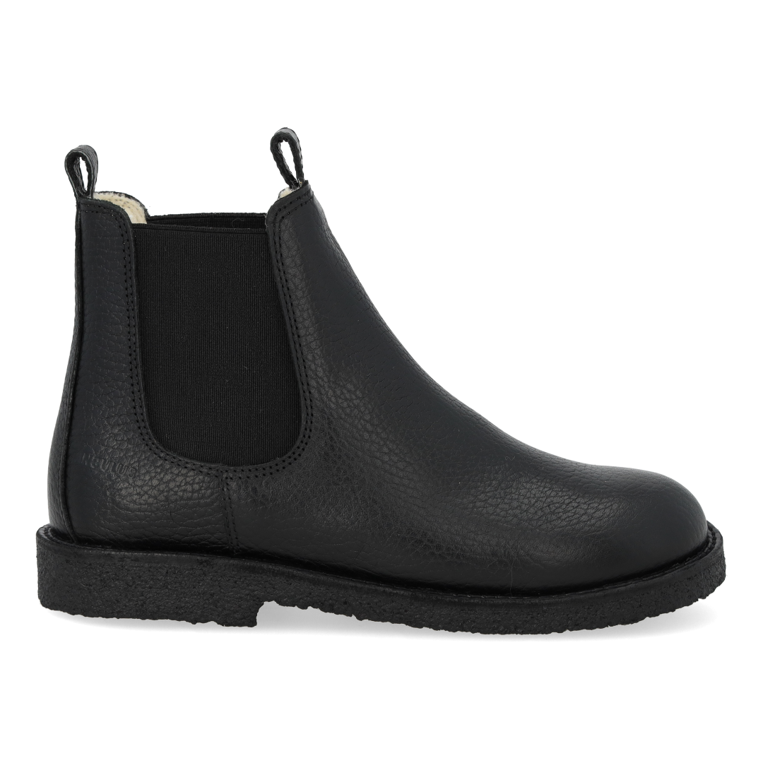 Boot with elastic and wool lining