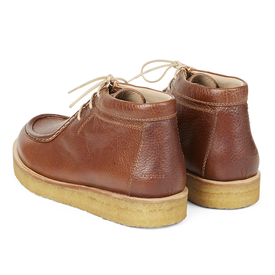 Lace-up boot