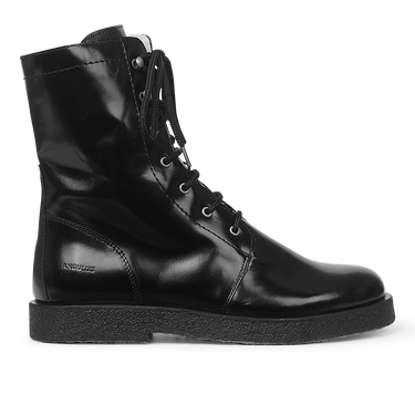 Lace-up boot with wool lining and zipper