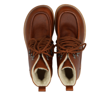 Boot with wool lining and wide fit