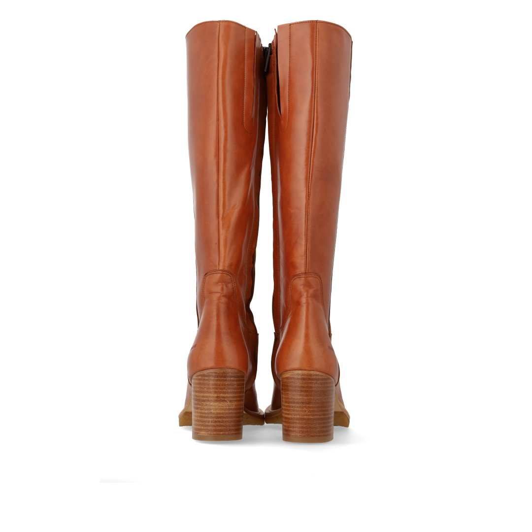70s-inspired long shafted leather boot