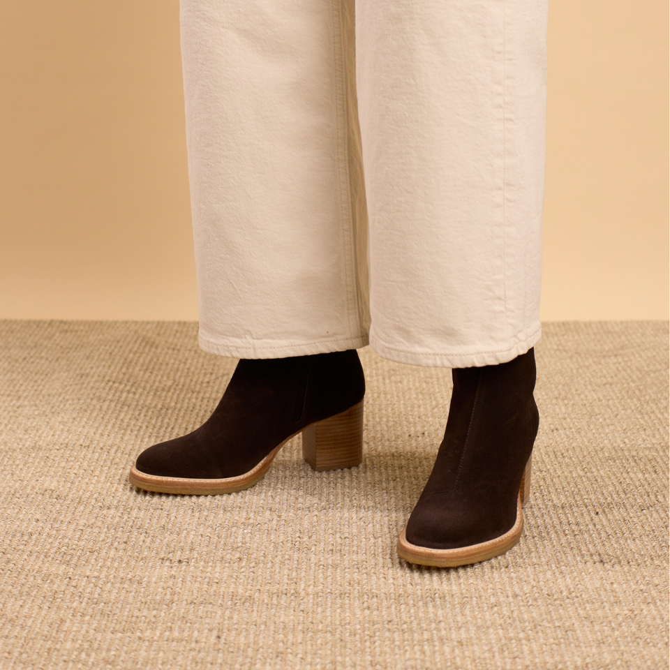 Block-heeled ankle boot with zipper