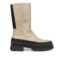 Boot with elastic