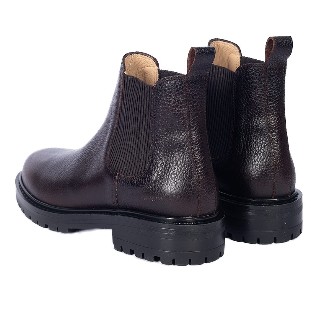 Chelsea boot with elastic