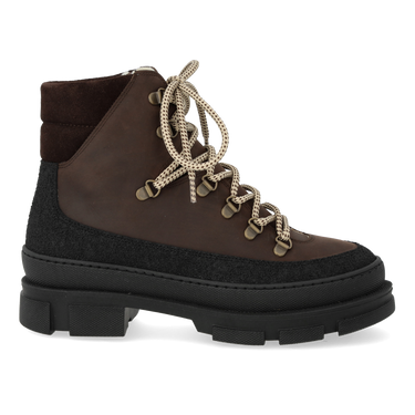 Lace-up boot with wool lining
