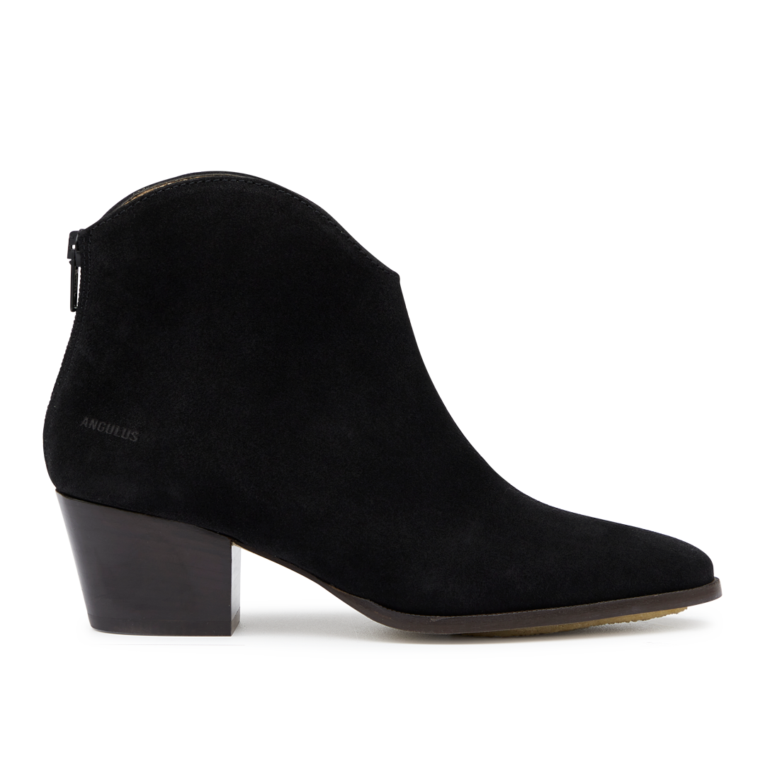 Ankle boot with heel