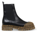 Boot with elastic