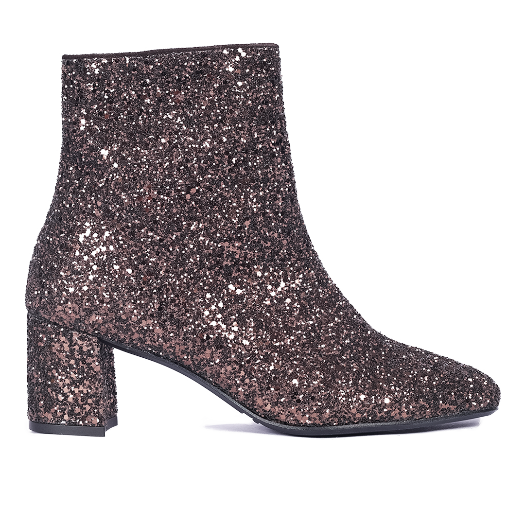 Sparkling glitter boot