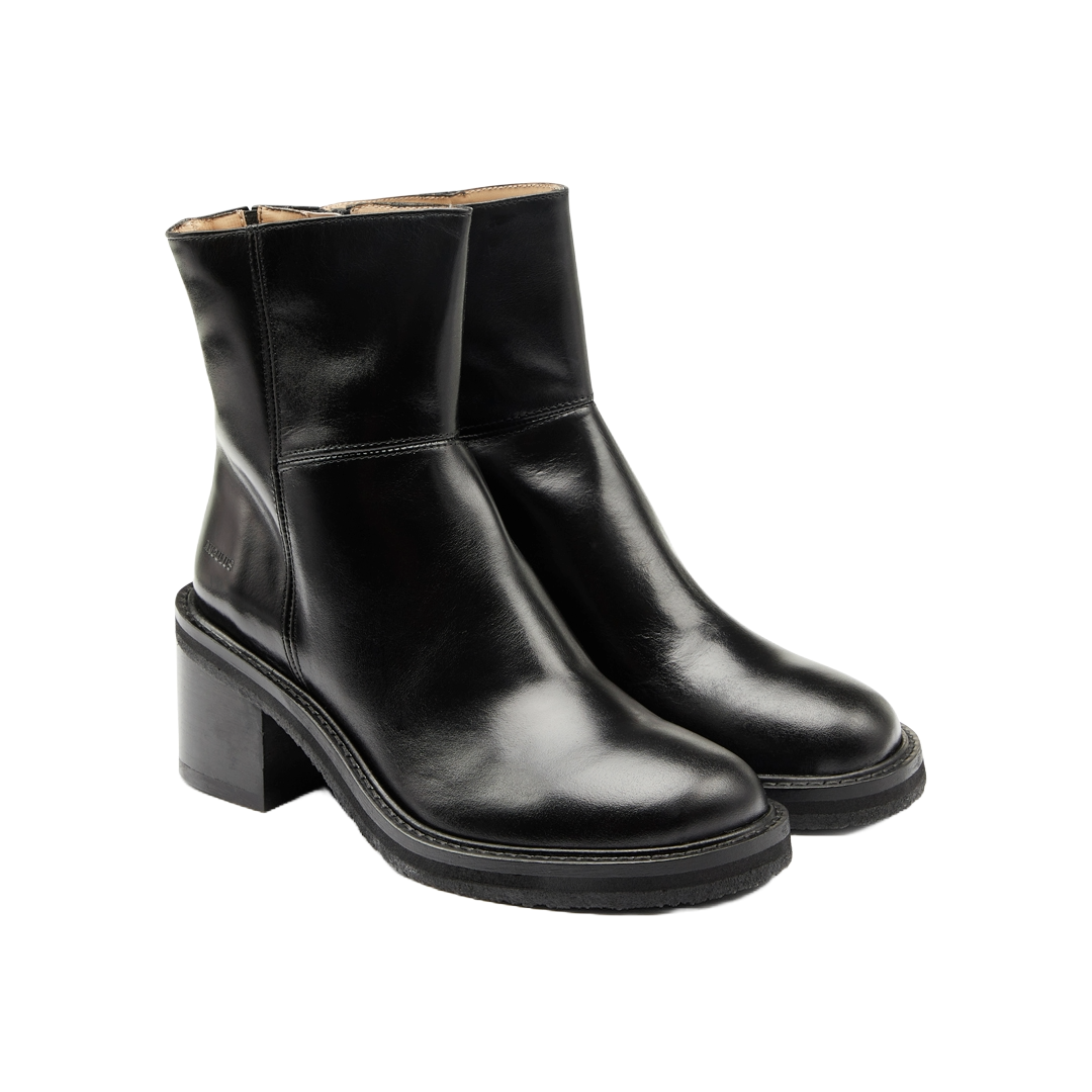 Leather boot with graphic block heel