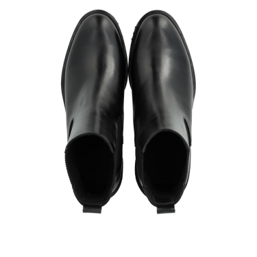 Classic Chelsea boot in leather