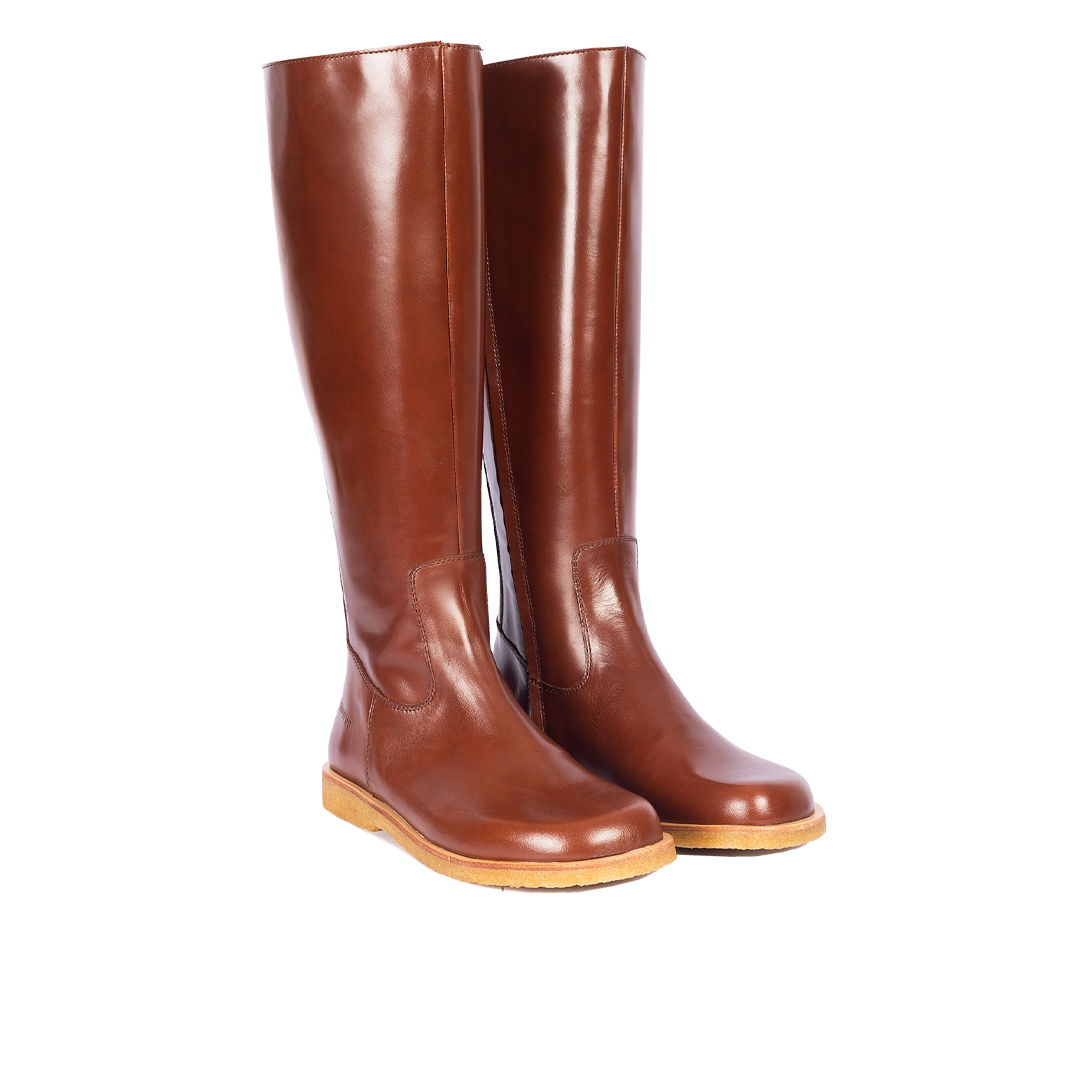 Long Shafted boot with wide fit