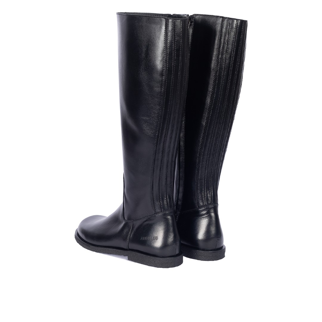 Long Shafted leather boot with wide fit