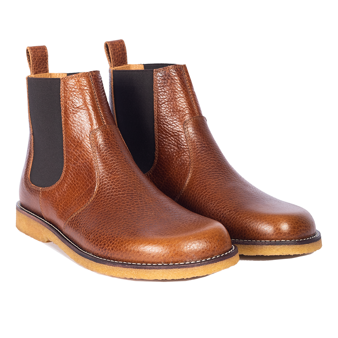 Chelsea boot with contrast stitching