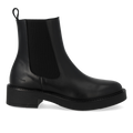 Minimalist Chelsea boot with chunky sole
