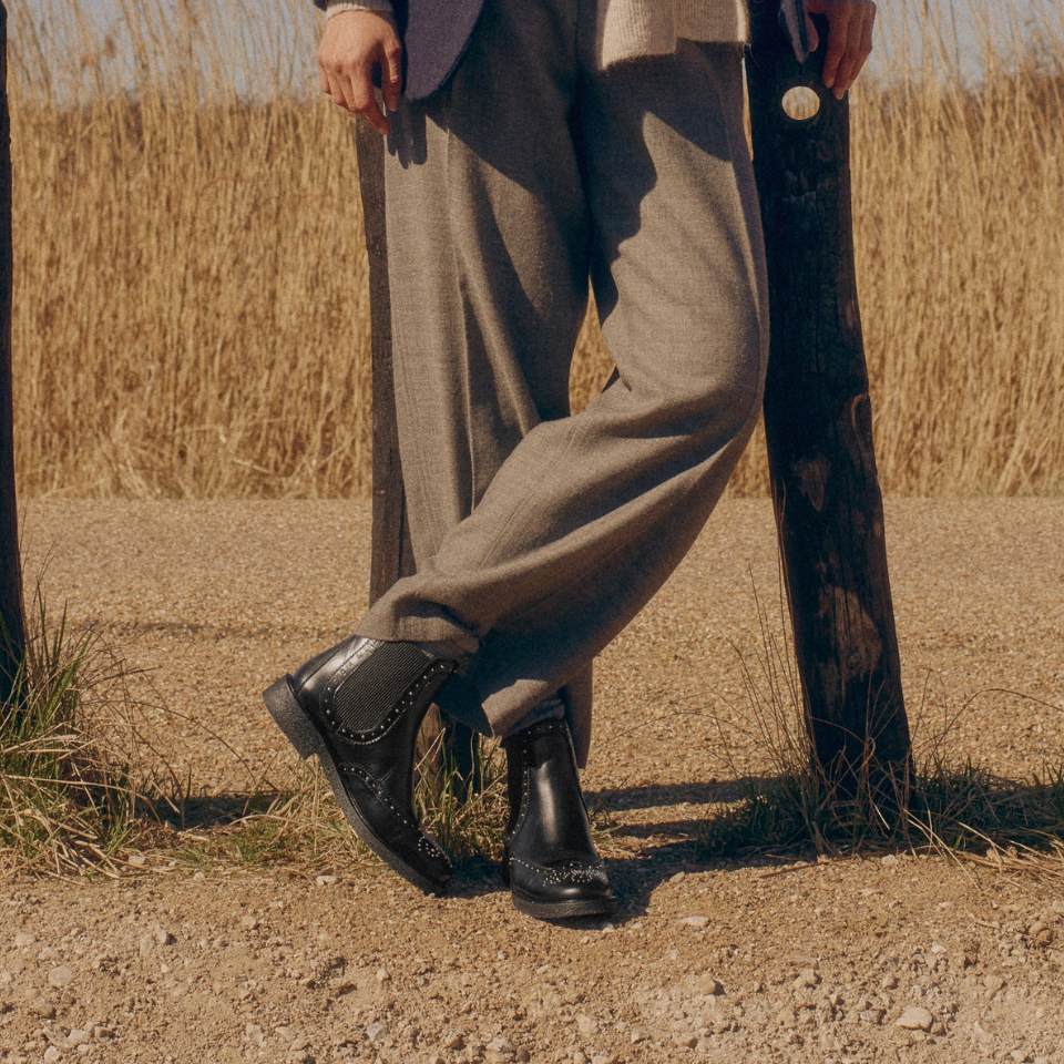 Chelsea boot with decorative silver studs
